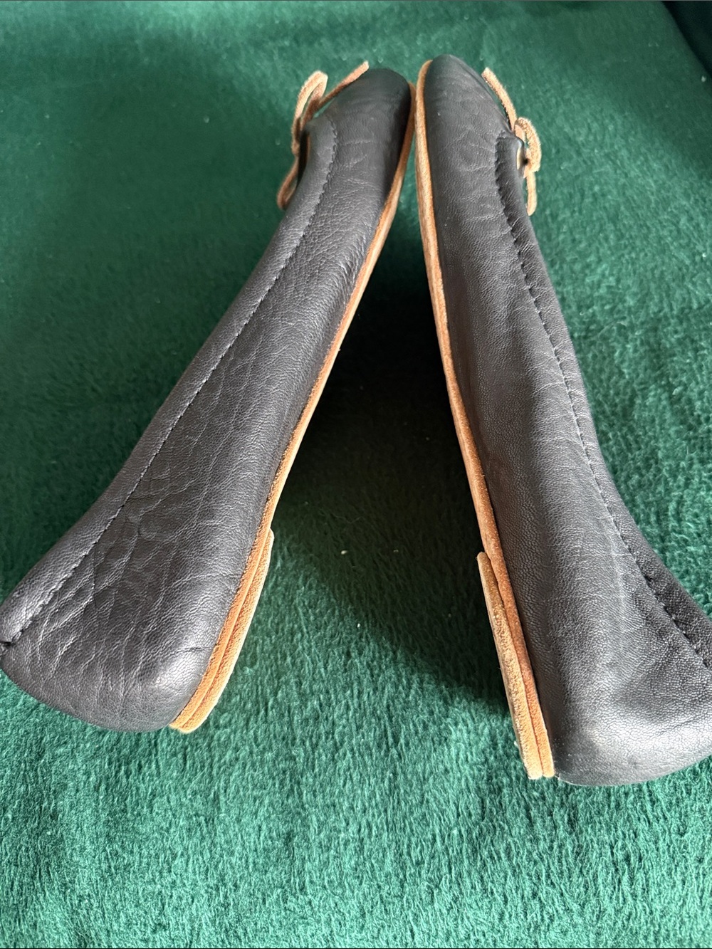 Pedro Garcia Black Leather Ballet Flats with Tan Bow Accent - Picture 4 of 6